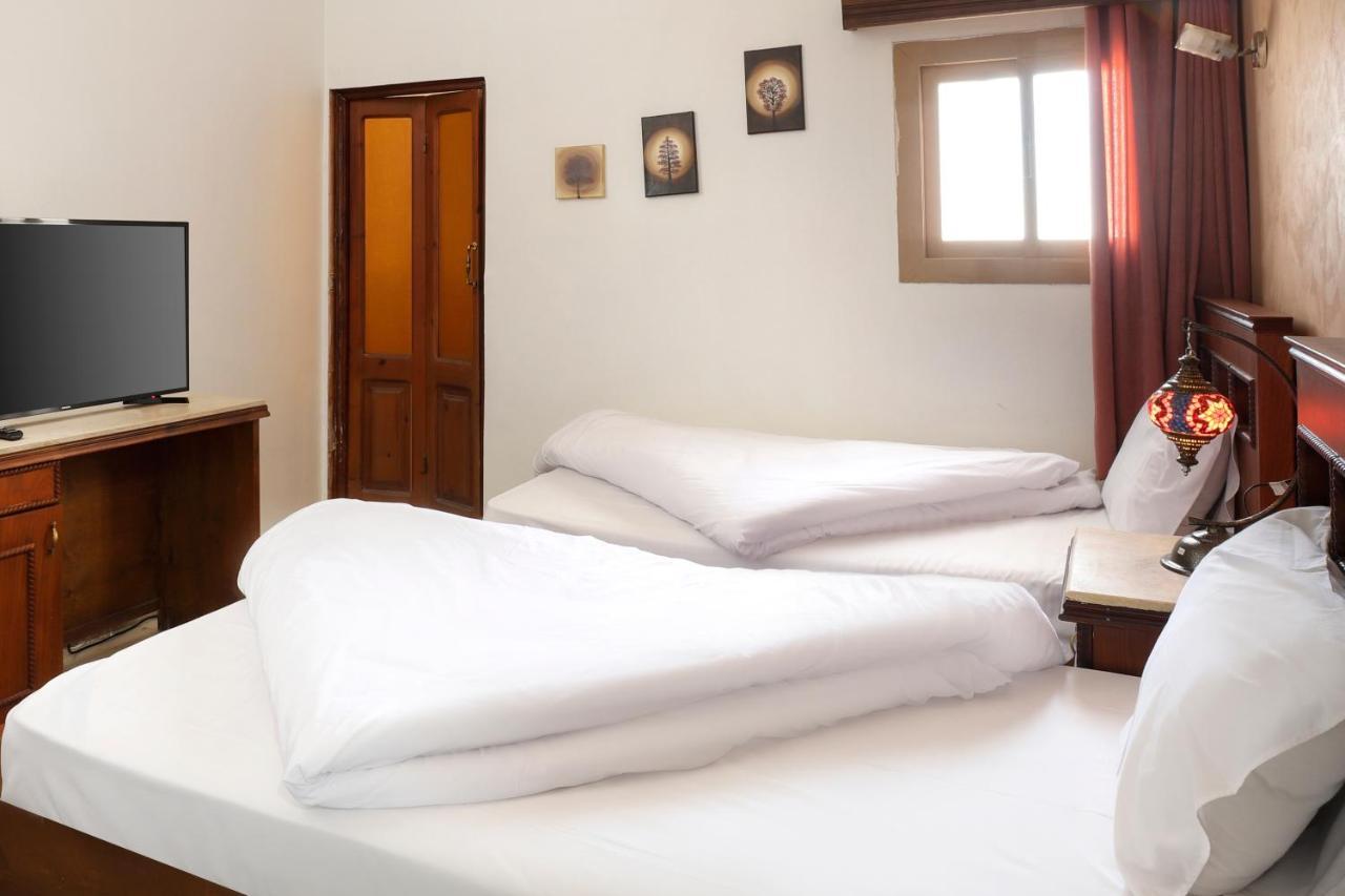 Pyramids Inn Hotel Kafret el-Gabal 外观 照片