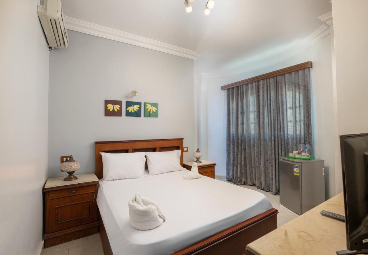 Pyramids Inn Hotel Kafret el-Gabal 外观 照片