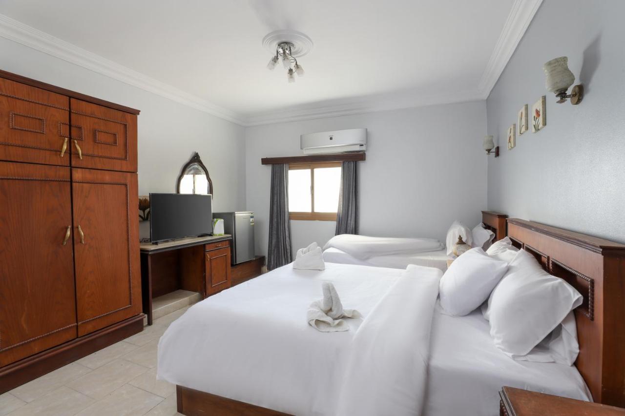 Pyramids Inn Hotel Kafret el-Gabal 外观 照片